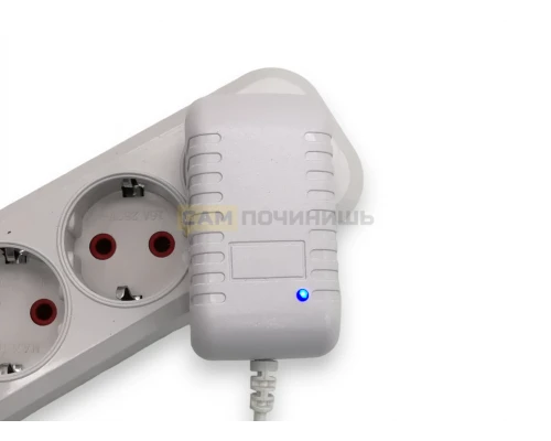 T5487 Адаптер питания AC-DC 15V 1,2A 4.0×1,7mm БЕЛЫЙ (250шт/к)